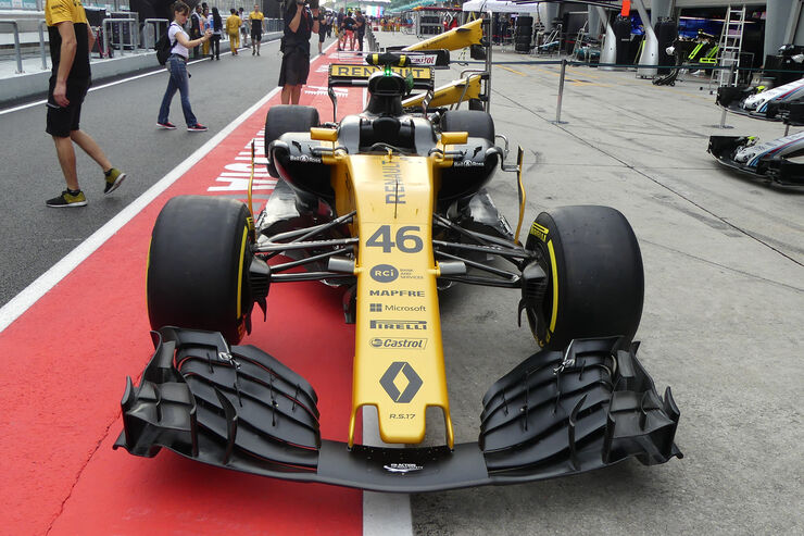 Renault-Formel-1-GP-Malaysia-Sepang-28-September-2017-fotoshowBig-3dcf880d-1121799.jpg