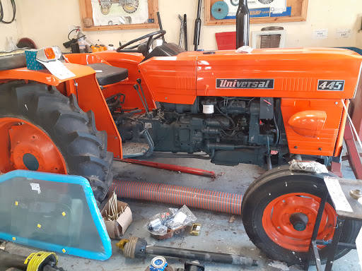 curley-universal-tractors-parts-ltd.business.site
